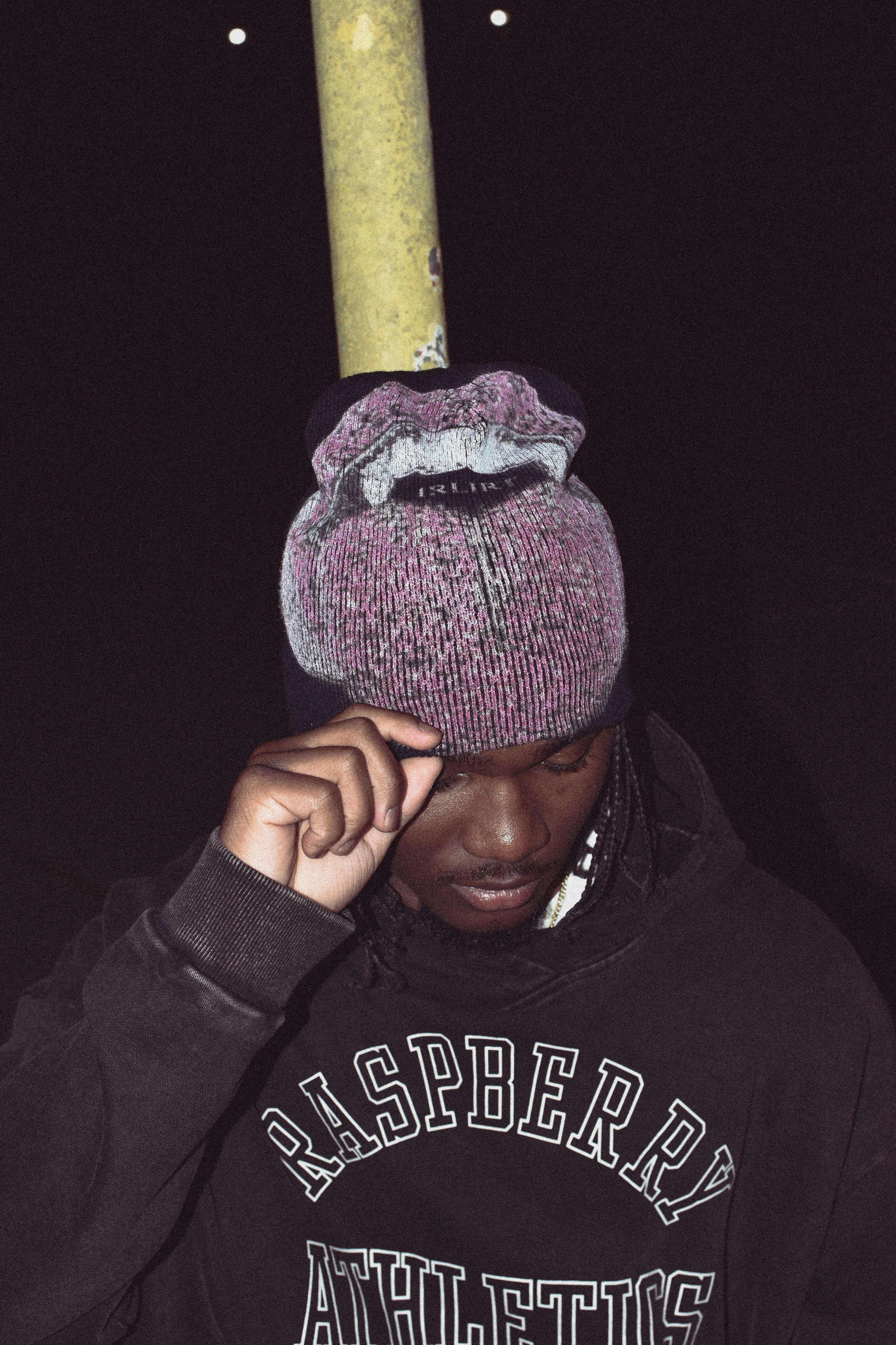 LICK OF LIFE BEANIE (Black)